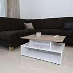 Brkic In - With Balcony شقة