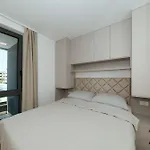 Brkic In - With Balcony شقة زادار
