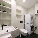 Brkic In - With Balcony Apartamento *