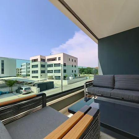 Brkic In - With Balcony *