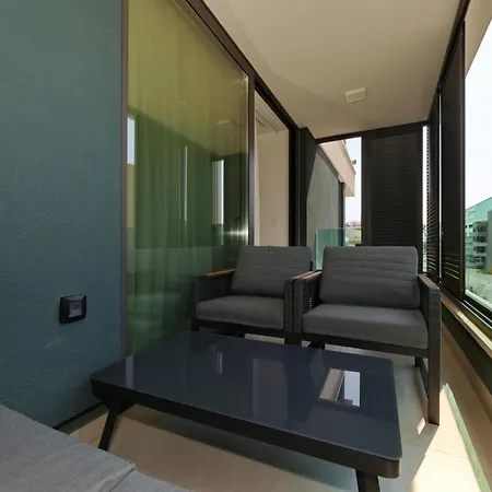 Brkic In - With Balcony * Ζαντάρ